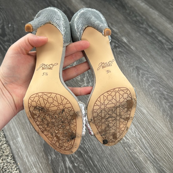 Badgley Mischka Jewel Lorena Heels - Picture 7 of 7